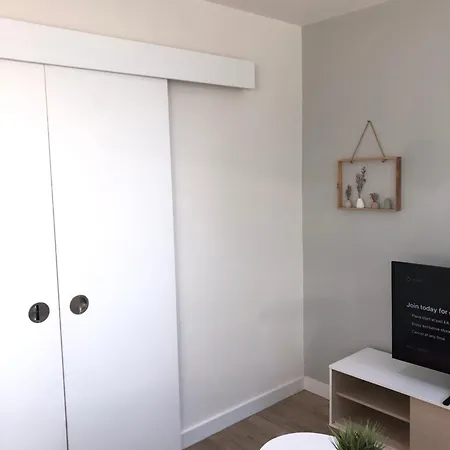 Prime Central-Luxury 1Br Apartment-Free Parking-Fast Wi-Fi Manchester Exterior photo